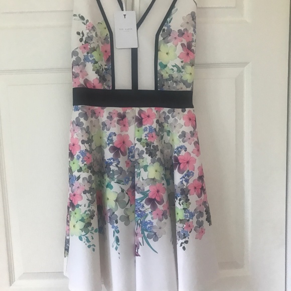 Ted Baker dress - Picture 3 of 4